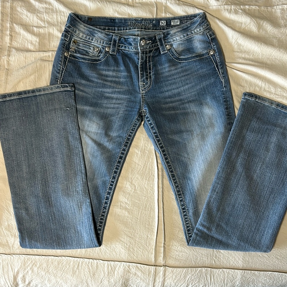 Miss Me faded wash jeans. Size 32, 35” inseam.